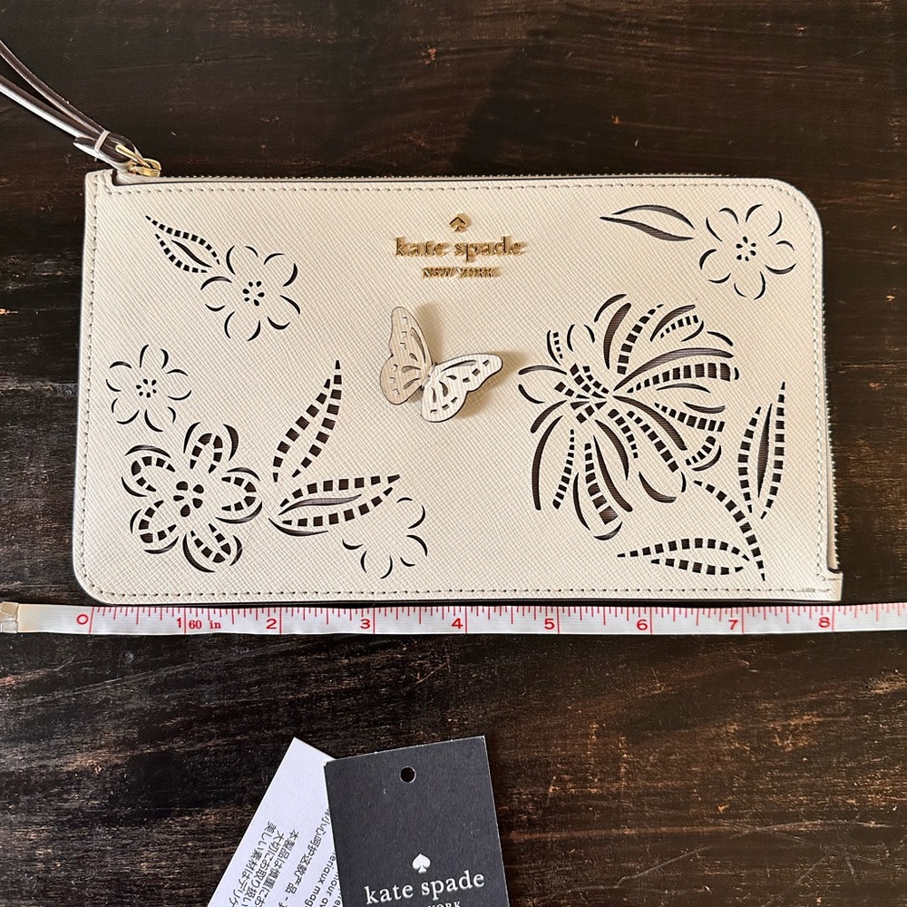 Kate Spade White Floral Cutout Wristlet